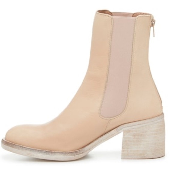 Free People Essential Chelsea Boot Sandy Beige - 7 - Picture 4 of 11